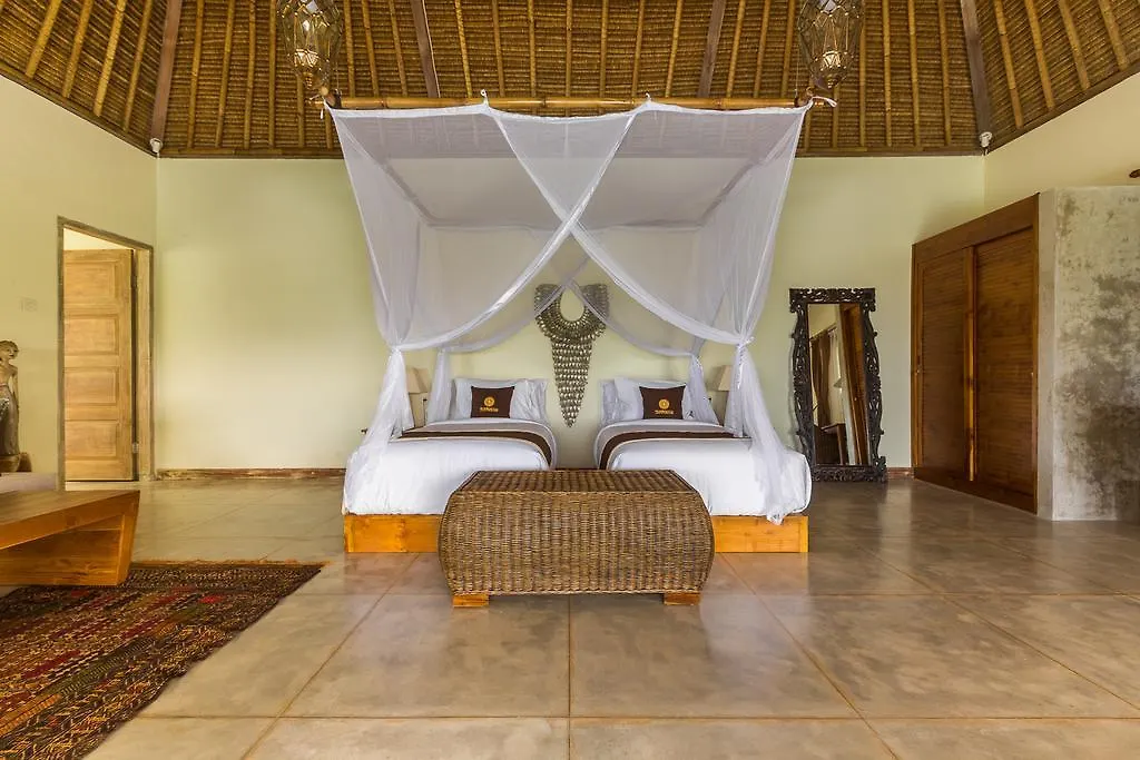Гостевой дом Sunhouse, Mandala Village Улувату Индонезия